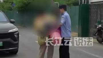 女孩7公里回家路获民警护送，LPL赛场也有“硬核护航”逆转翻盘